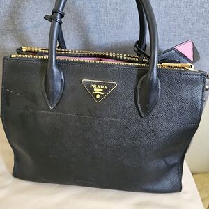 Prada saffiano